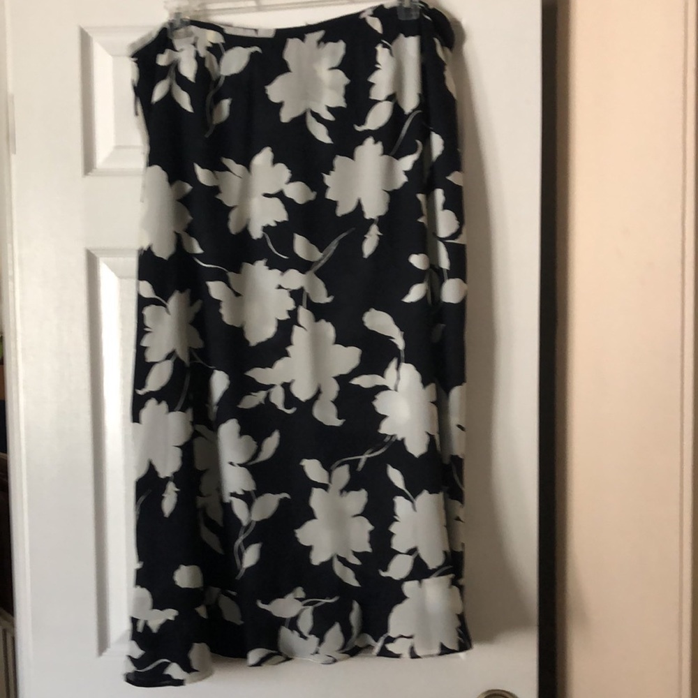 Two sided skirt please see pictures